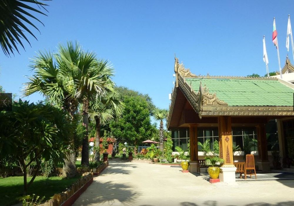 Sky Palace Hotel Bagan Eksteriør billede